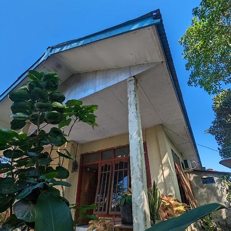 Agus Family Homestay Labuan Bajo Zewnętrze zdjęcie