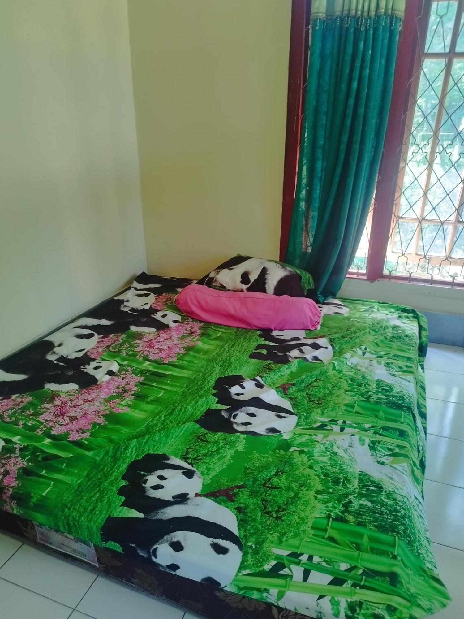 Agus Family Homestay Labuan Bajo Zewnętrze zdjęcie